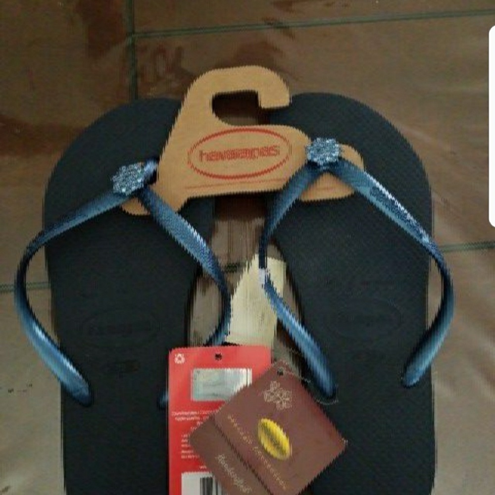 Women's flip flops